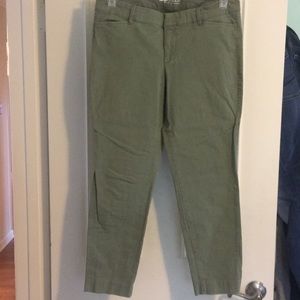 Old Navy pixie cut capris